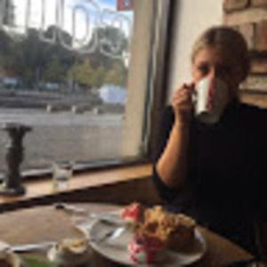 Meet your Posher, Juliana